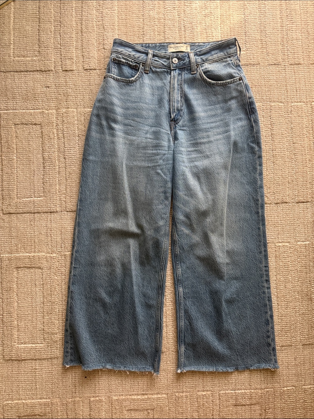 Abercrombie & Fitch Light Blue Wide-Leg Denim Jeans